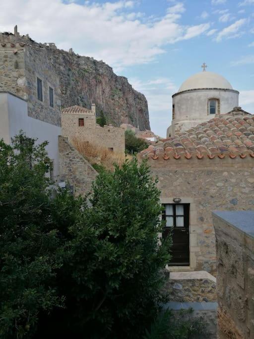 κyma Mansion In